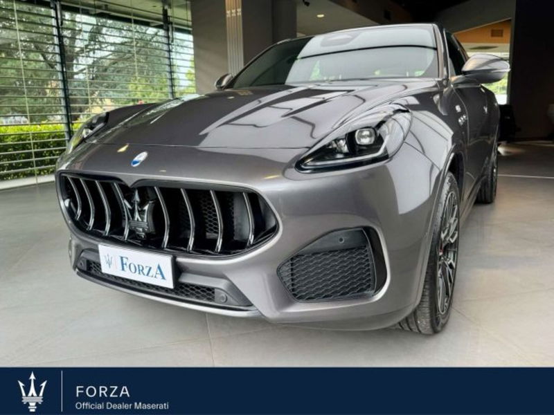 Maserati Grecale 2.0 mhev GT 250cv auto del 2023 usata a Venaria Reale