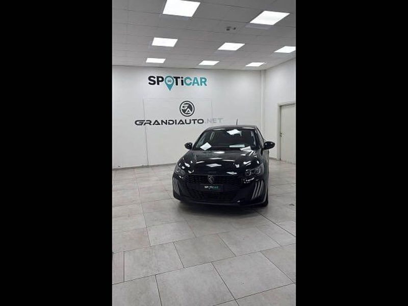 Peugeot 208 1.2 puretech Style s&amp;s 75cv nuova a Alessandria