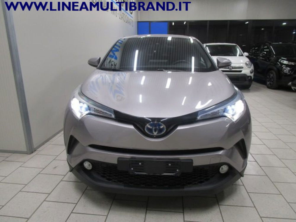 Toyota Toyota C-HR usata a Piacenza (14)