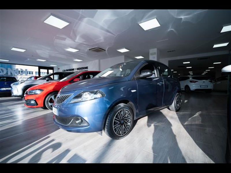 Lancia Ypsilon 1.2 69 CV 5 porte GPL Ecochic Gold  del 2021 usata a Torino