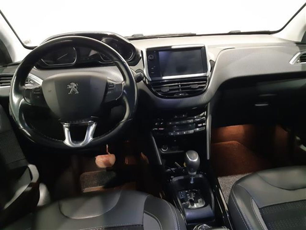 Peugeot 2008 usata a Asti (8)