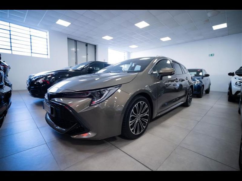 Toyota Corolla Touring Sports 1.8 Hybrid Style  del 2019 usata a Torino