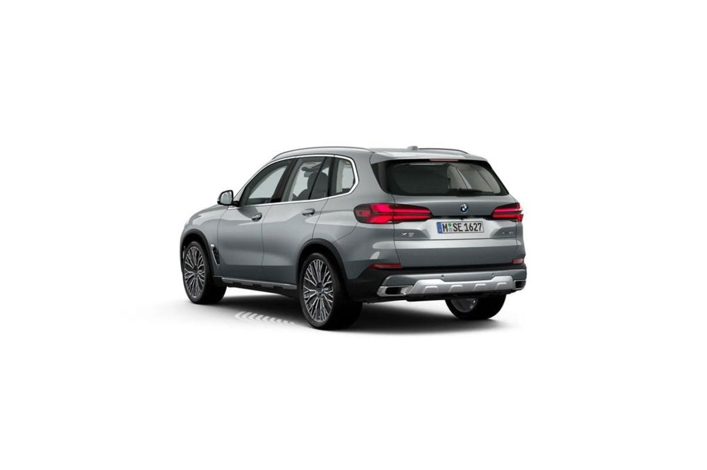 BMW X5 nuova a Torino (3)