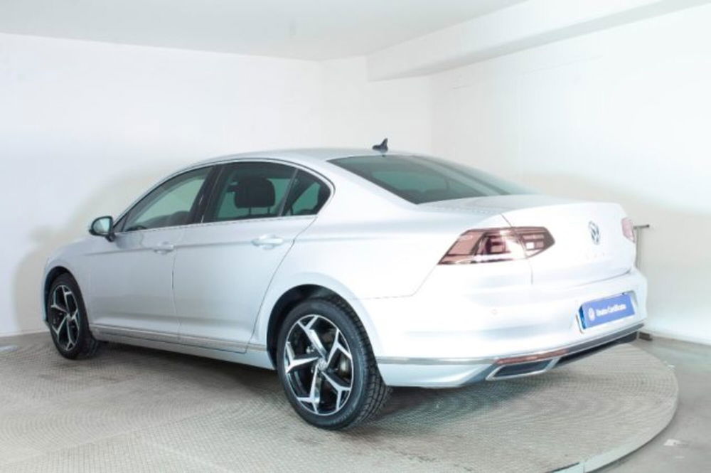 Volkswagen Passat usata a Novara (10)