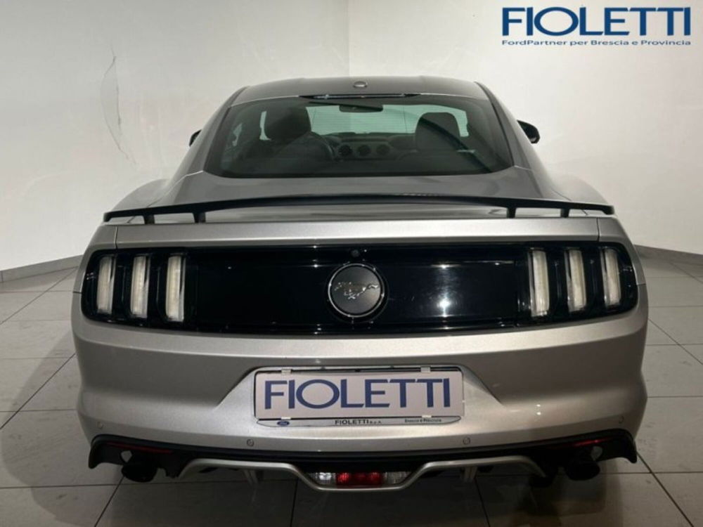 Ford Mustang Coupé usata a Brescia (4)