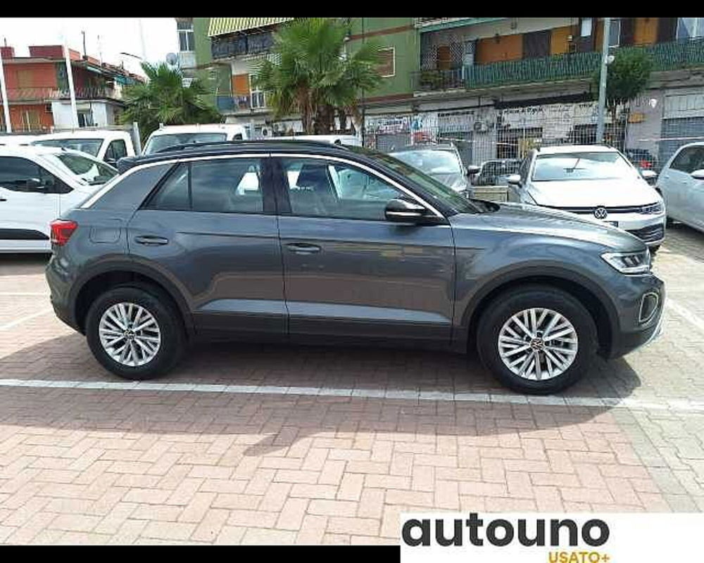 Volkswagen T-Roc usata a Napoli (4)