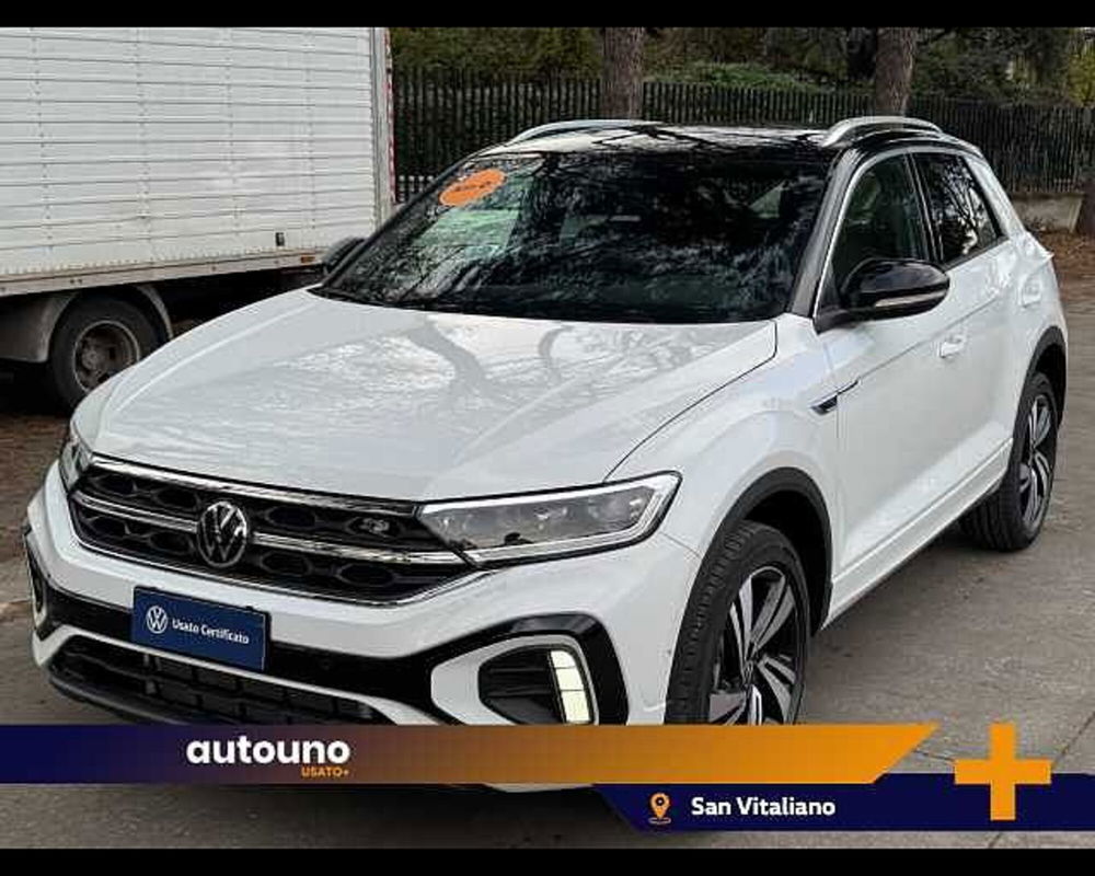 Volkswagen T-Roc nuova a Napoli