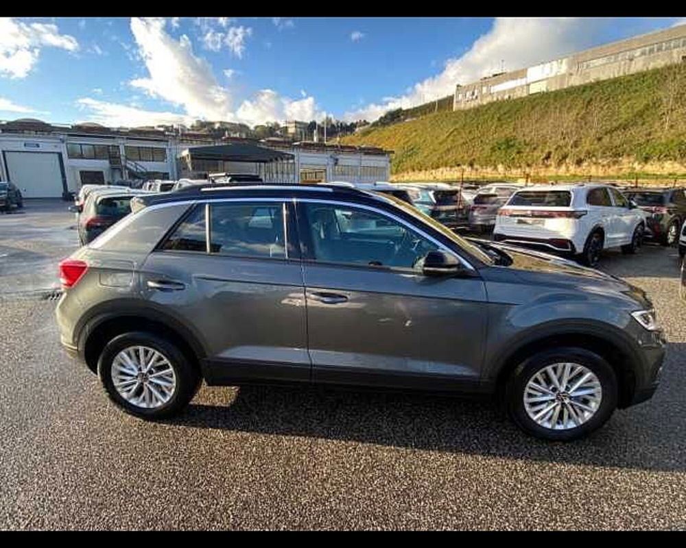 Volkswagen T-Roc usata a Napoli (6)