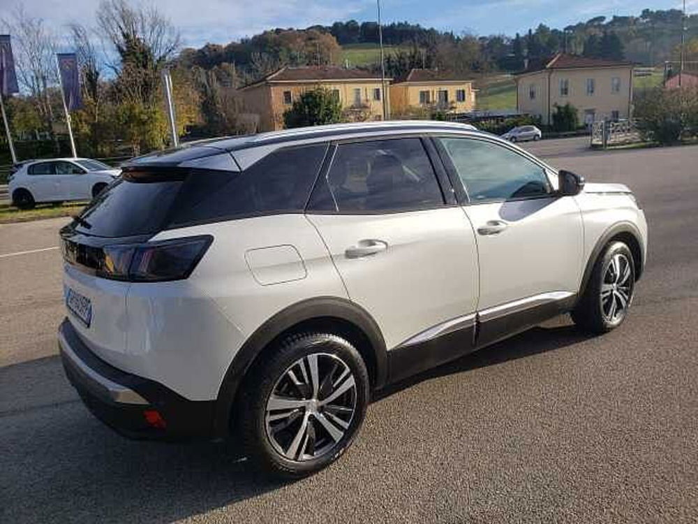 Peugeot 3008 usata a Pesaro-Urbino (4)