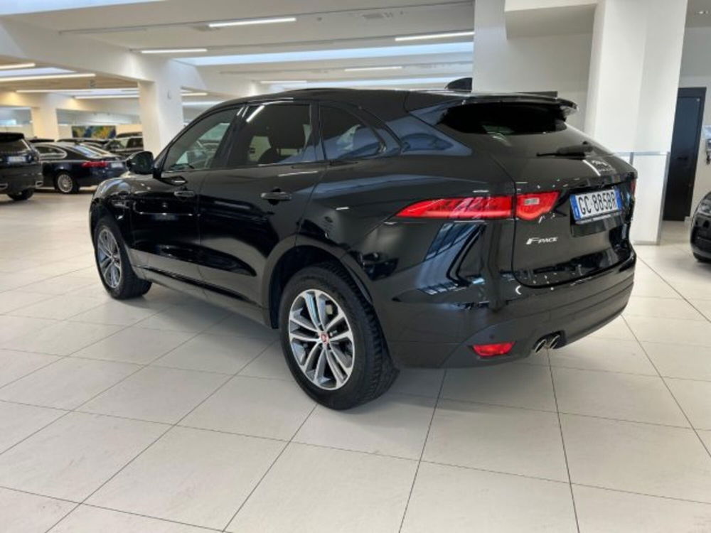 Jaguar F-Pace usata a Modena (3)