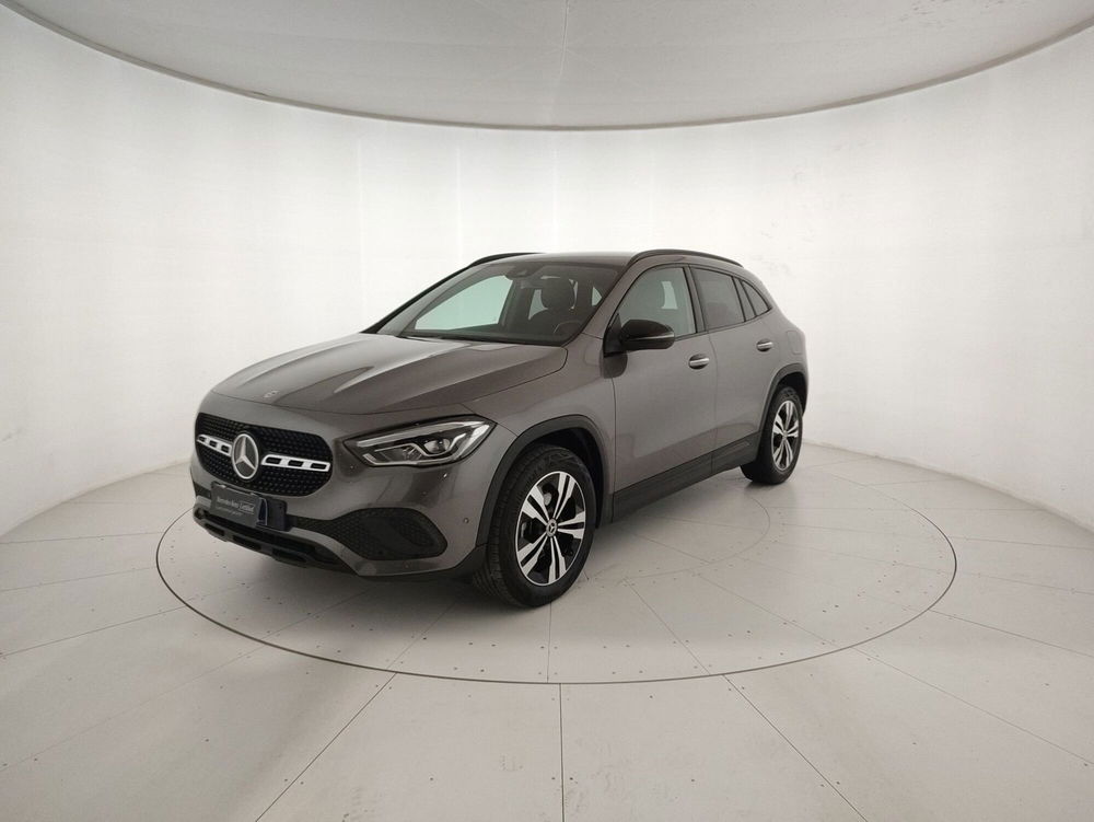 Mercedes-Benz GLA SUV usata a Alessandria