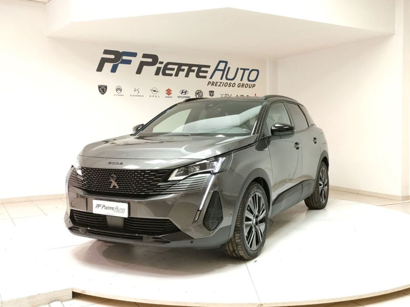 Peugeot 3008 Hybrid 225 e-EAT8 GT  nuova a Teramo