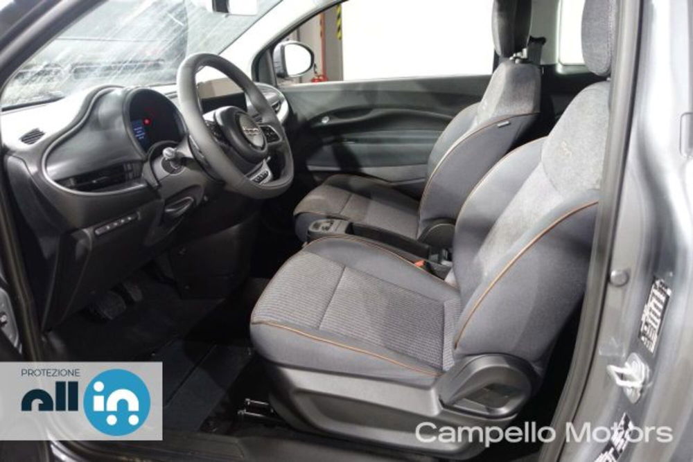 Fiat 500e nuova a Venezia (5)