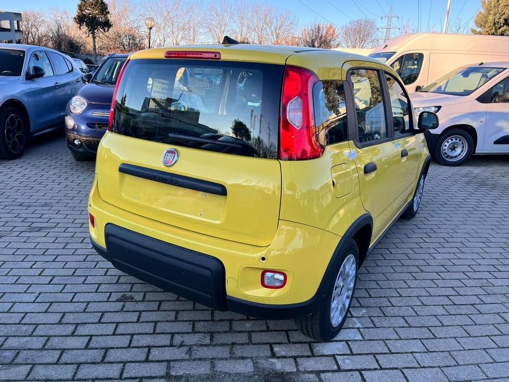 Fiat Panda Cross nuova a Milano (7)