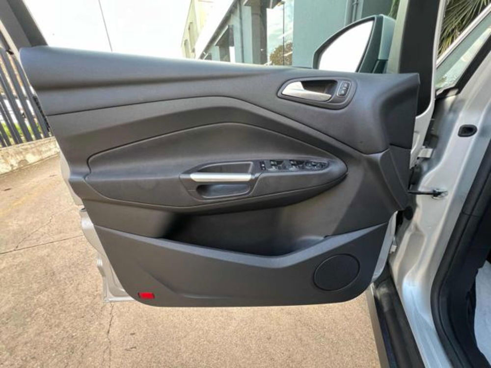 Ford C-Max usata a Sassari (10)