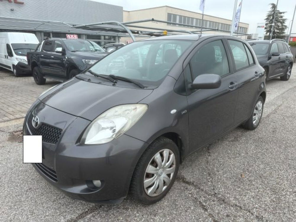 Toyota Yaris usata a Lodi (3)