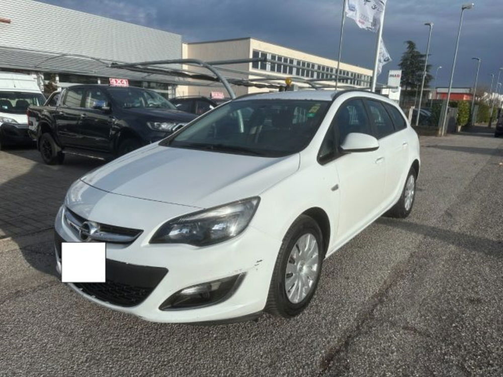 Opel Astra Station Wagon usata a Lodi (3)