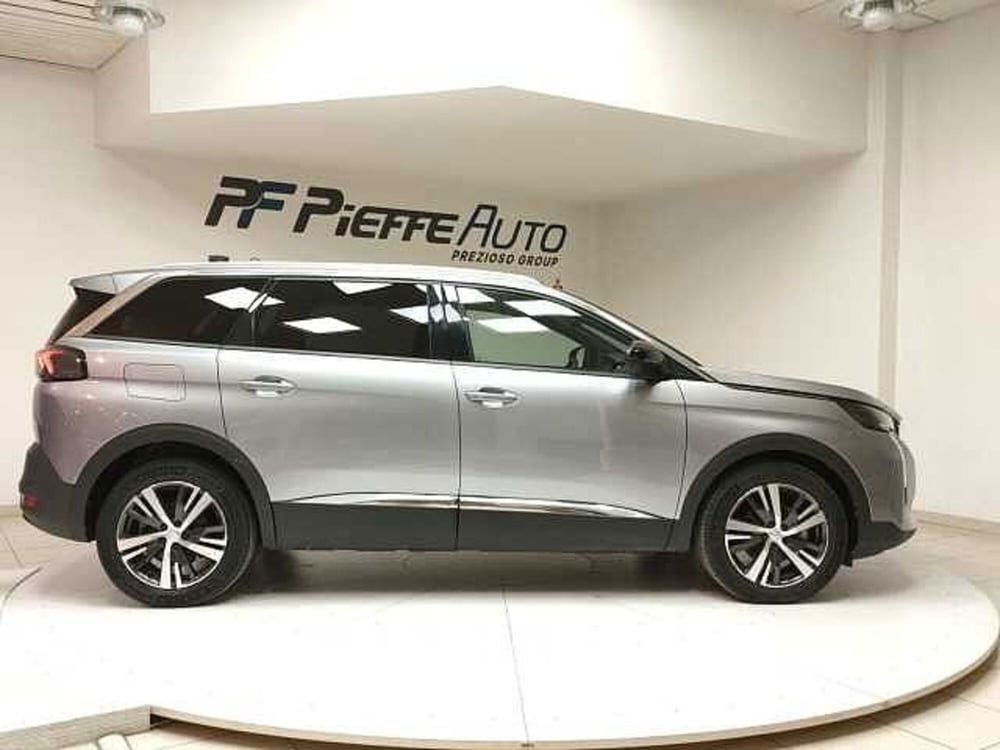 Peugeot 5008 usata a Teramo (5)