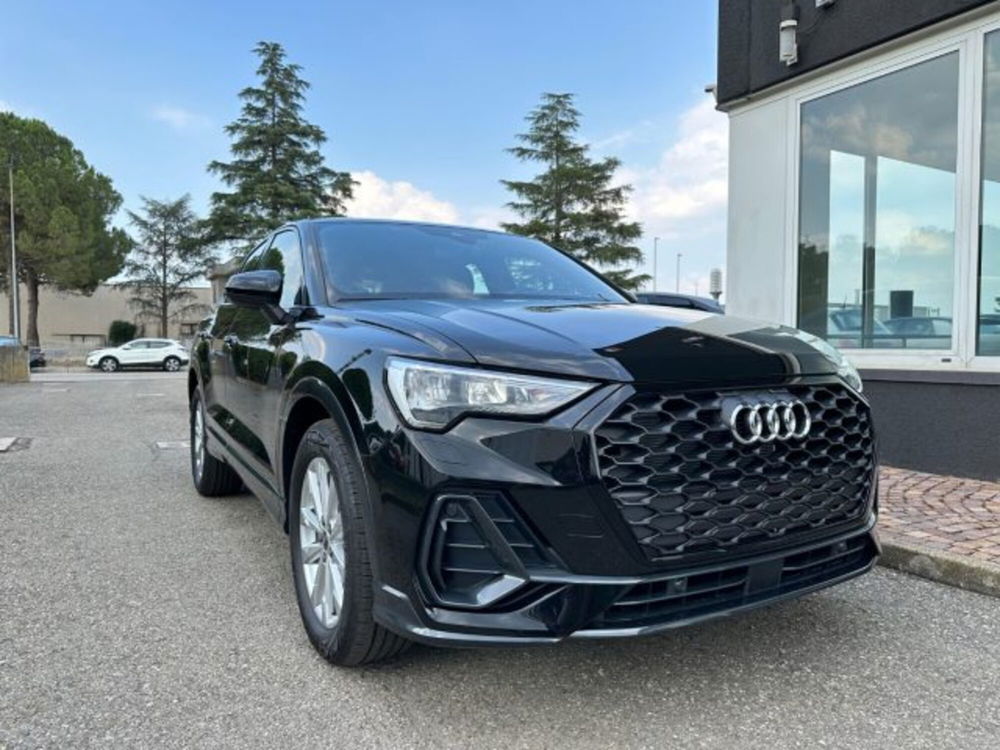 Audi Q3 Sportback nuova a Bologna (3)