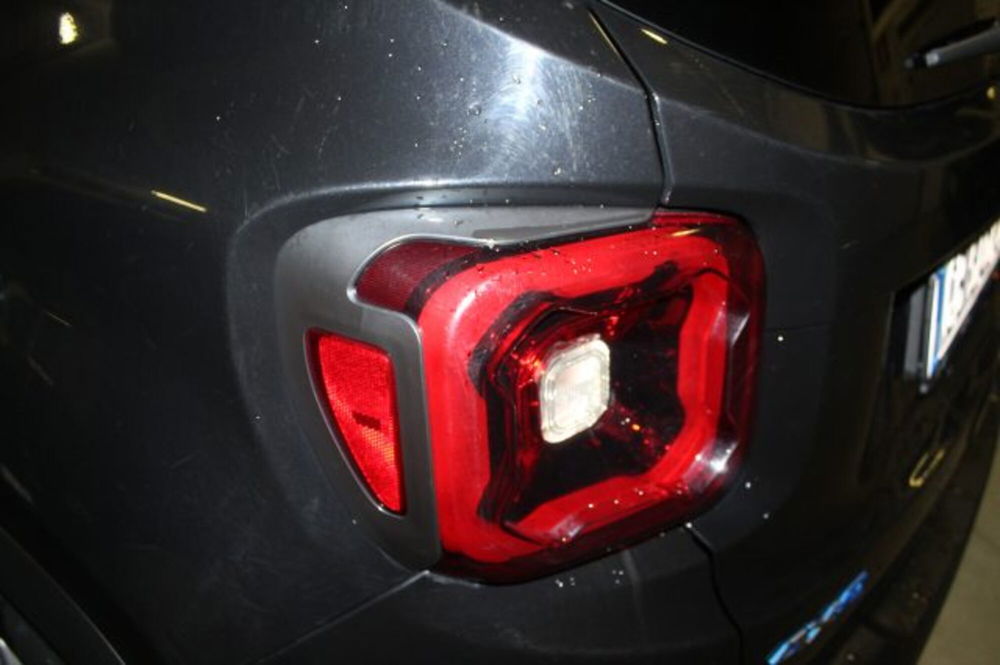 Jeep Renegade usata a Terni (16)