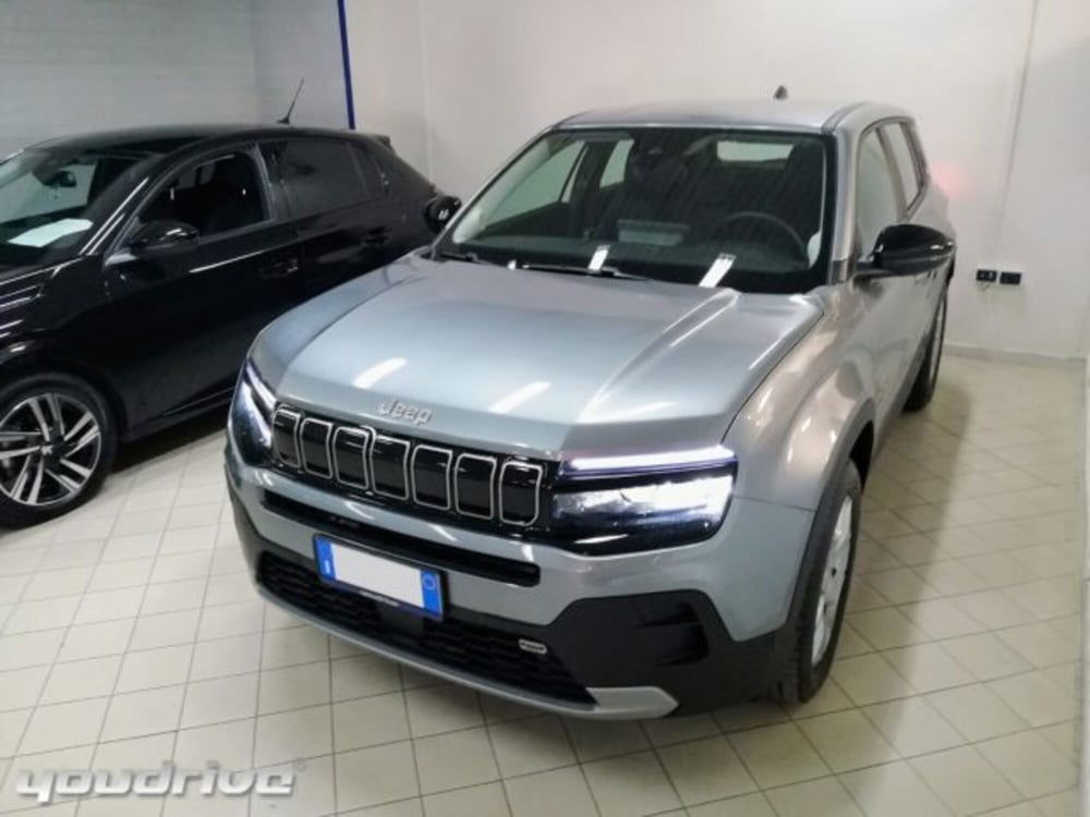 Jeep Avenger nuova a Napoli (17)