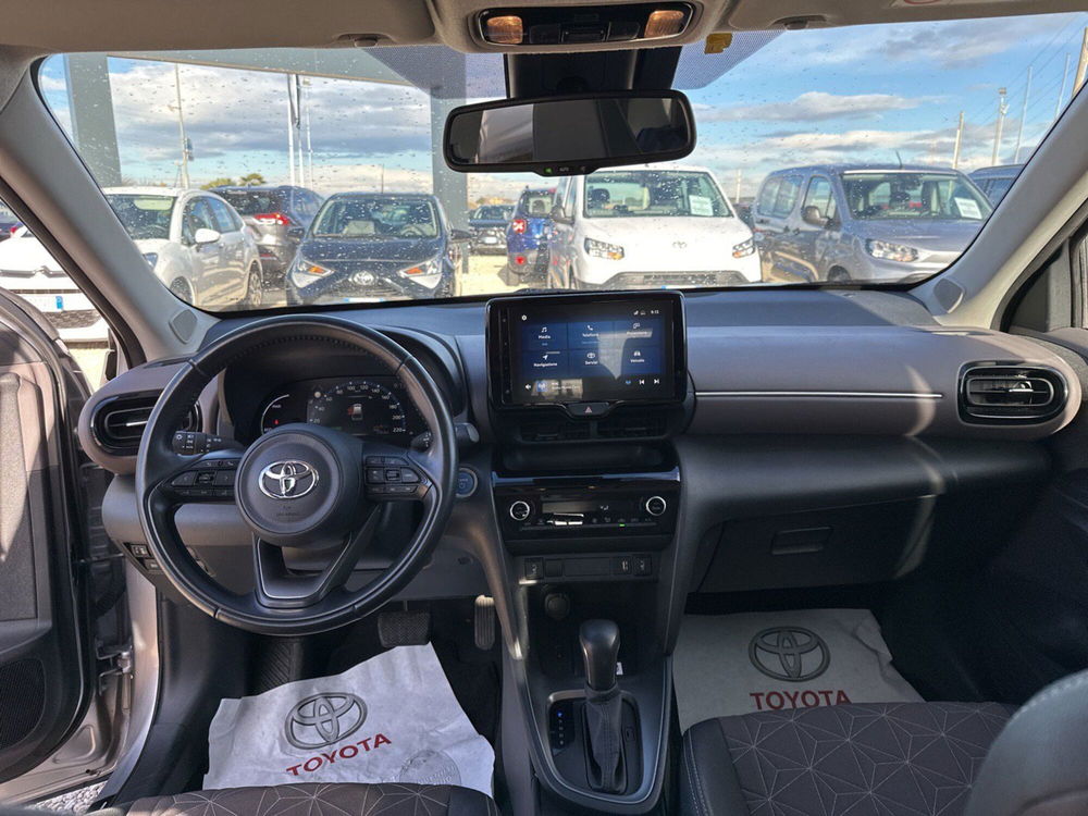 Toyota Yaris Cross usata a Ragusa (9)