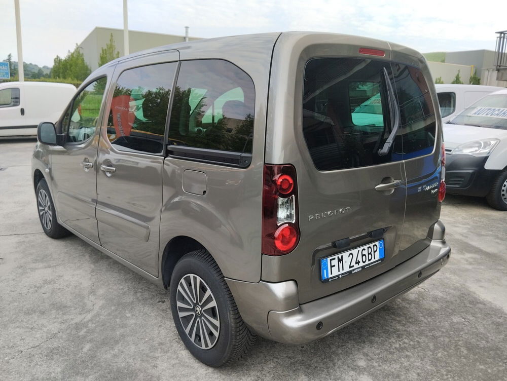 Peugeot Partner usata a Asti (4)