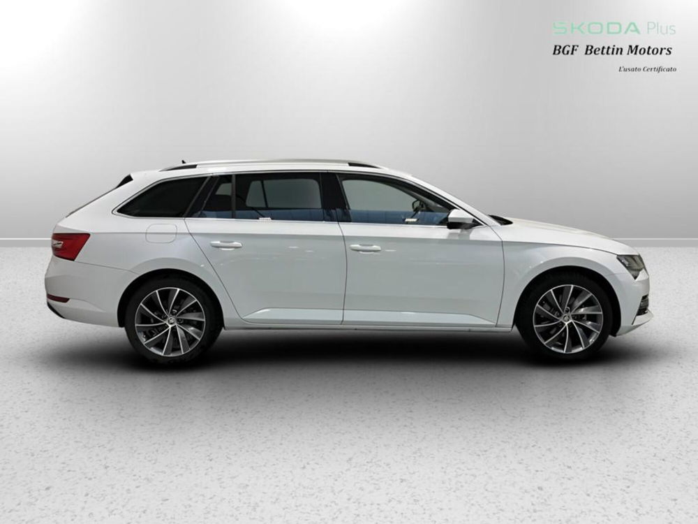 Skoda Superb Station Wagon usata a Padova (3)