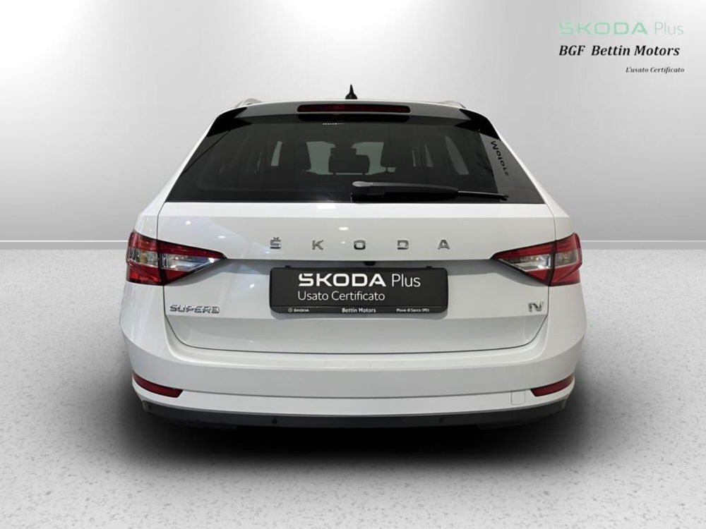 Skoda Superb Station Wagon usata a Padova (5)