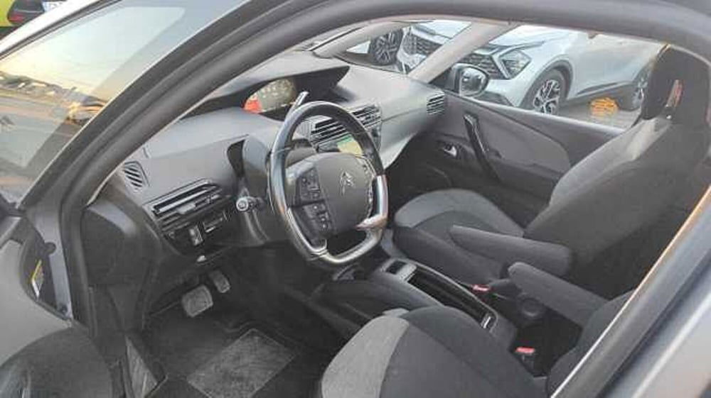 Citroen Grand C4 Picasso usata a Firenze (4)