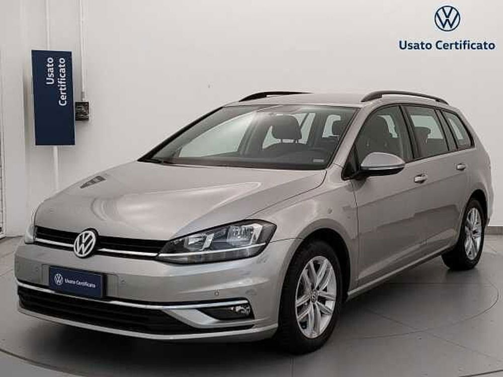 Volkswagen Golf Variant usata a Varese