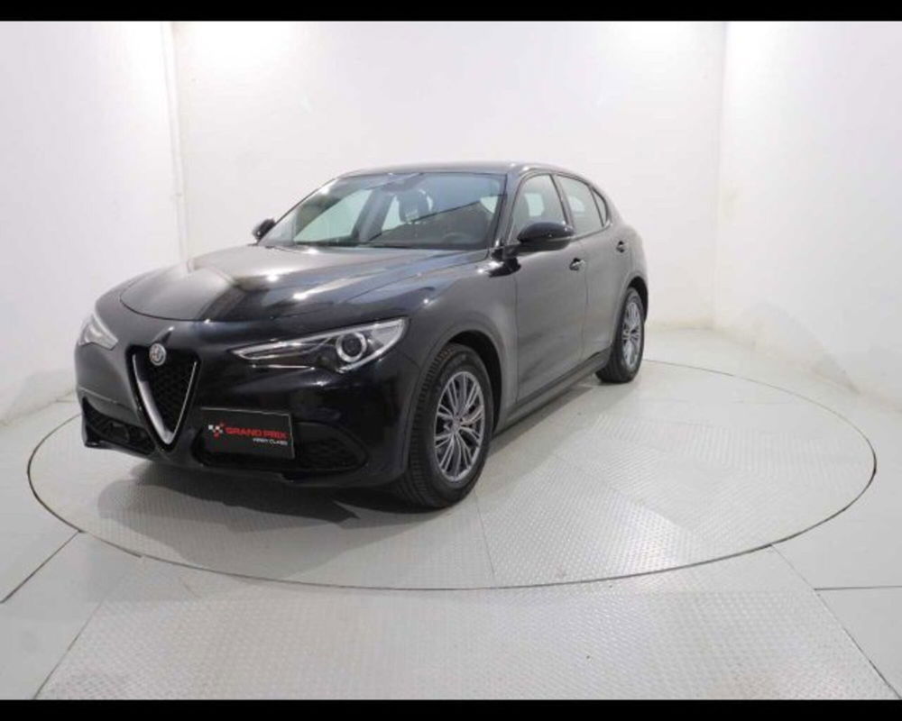 Alfa Romeo Stelvio usata a Bologna (2)