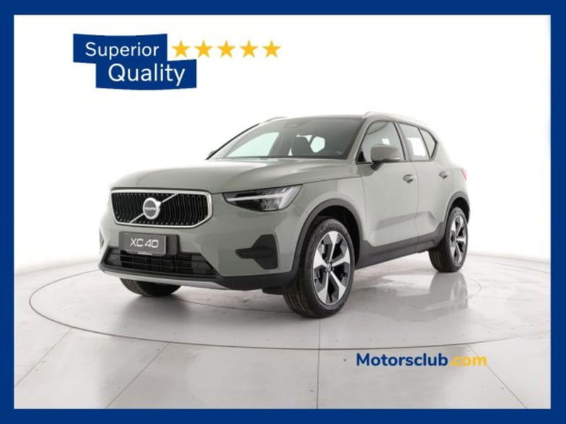 Volvo XC40 B3 automatico Core  nuova a Modena