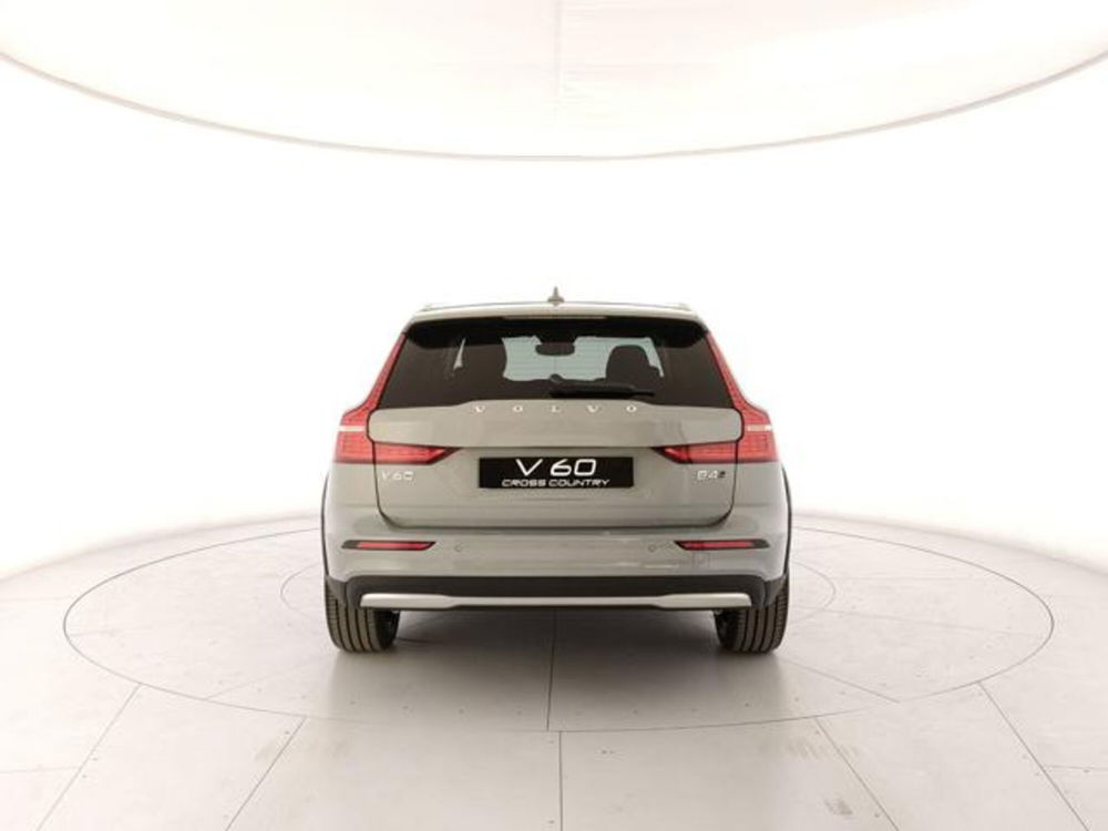 Volvo V60 Cross Country nuova a Modena (4)