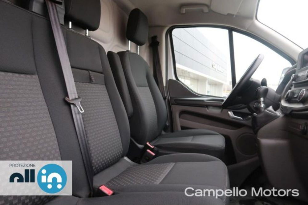 Ford Transit Custom Furgone usata a Venezia (5)