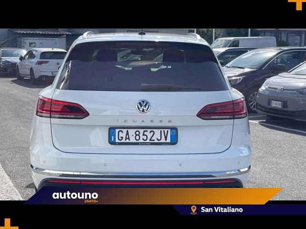 Volkswagen Touareg usata a Napoli (4)