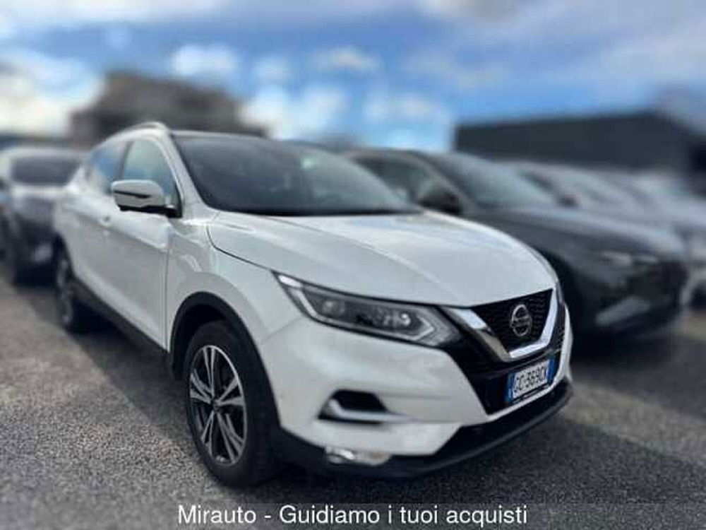 Nissan Qashqai usata a Roma