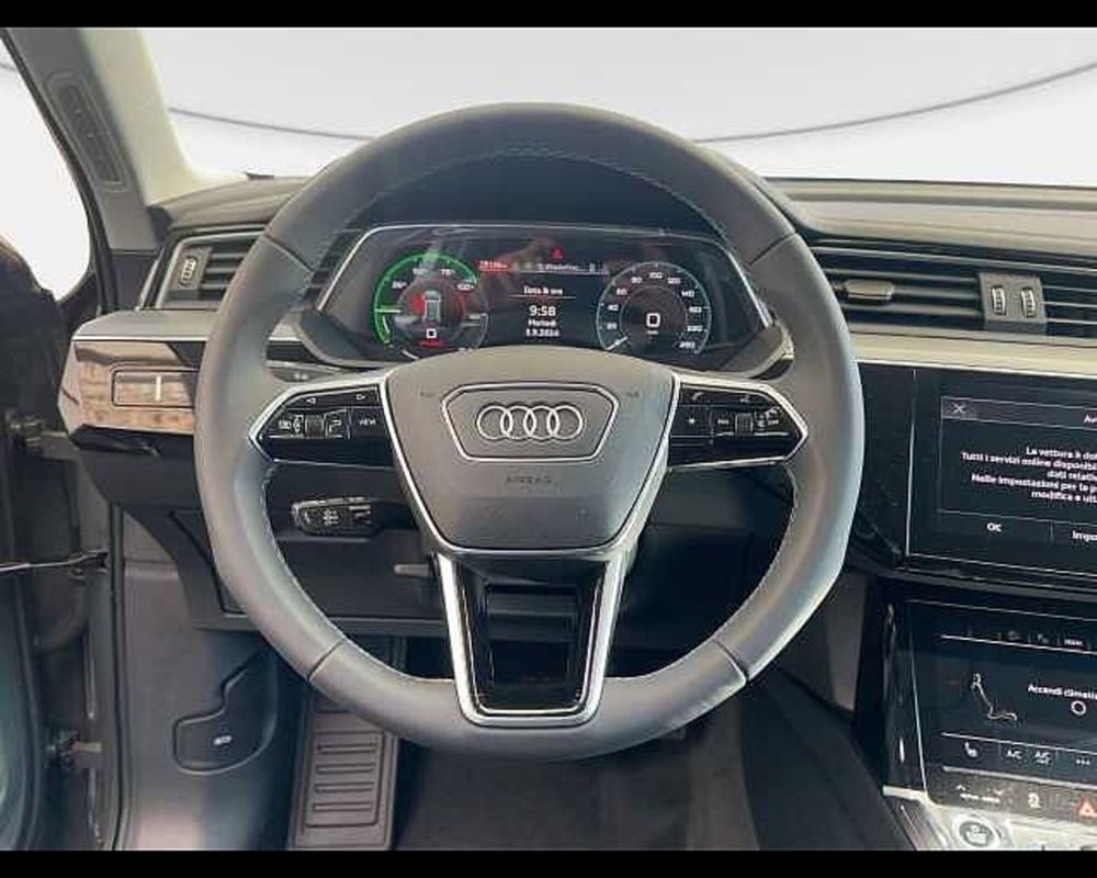 Audi Q8 nuova a Roma (7)