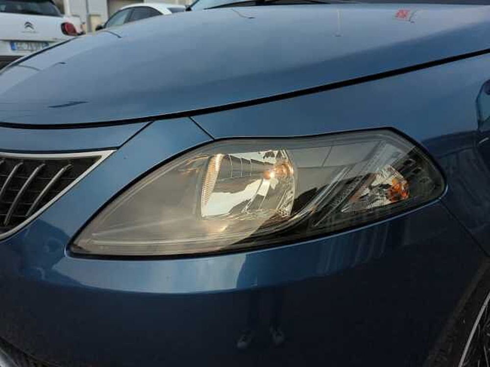 Lancia Ypsilon usata a Treviso (16)