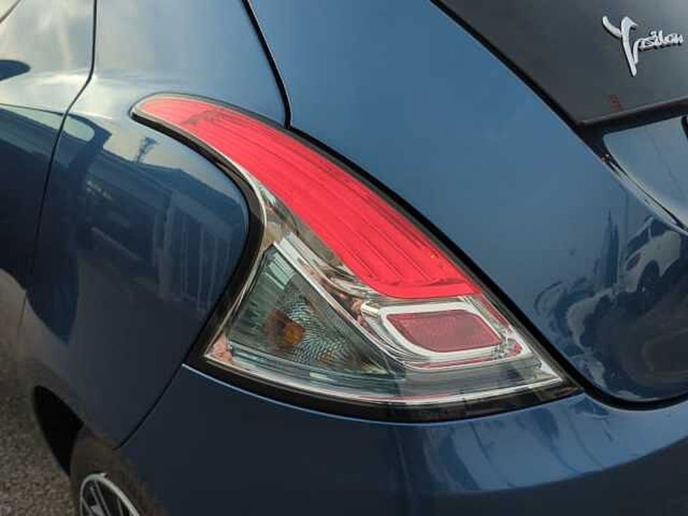 Lancia Ypsilon usata a Treviso (17)