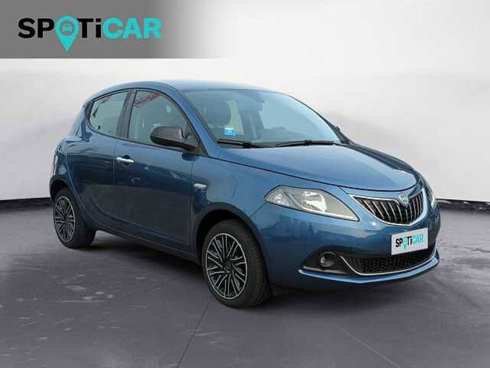 Lancia Ypsilon usata a Treviso (3)