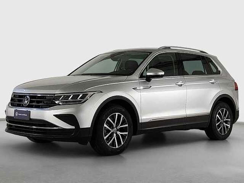 Volkswagen Tiguan 1.5 TSI 150 CV ACT Life del 2021 usata a Barni