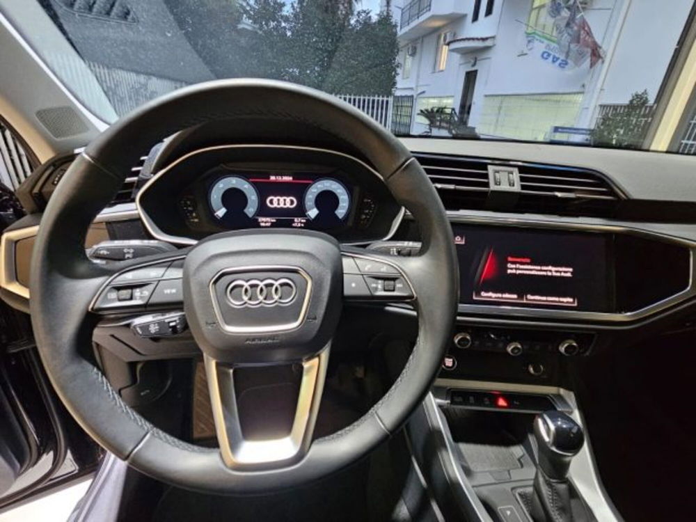 Audi Q3 Sportback usata a Napoli (16)