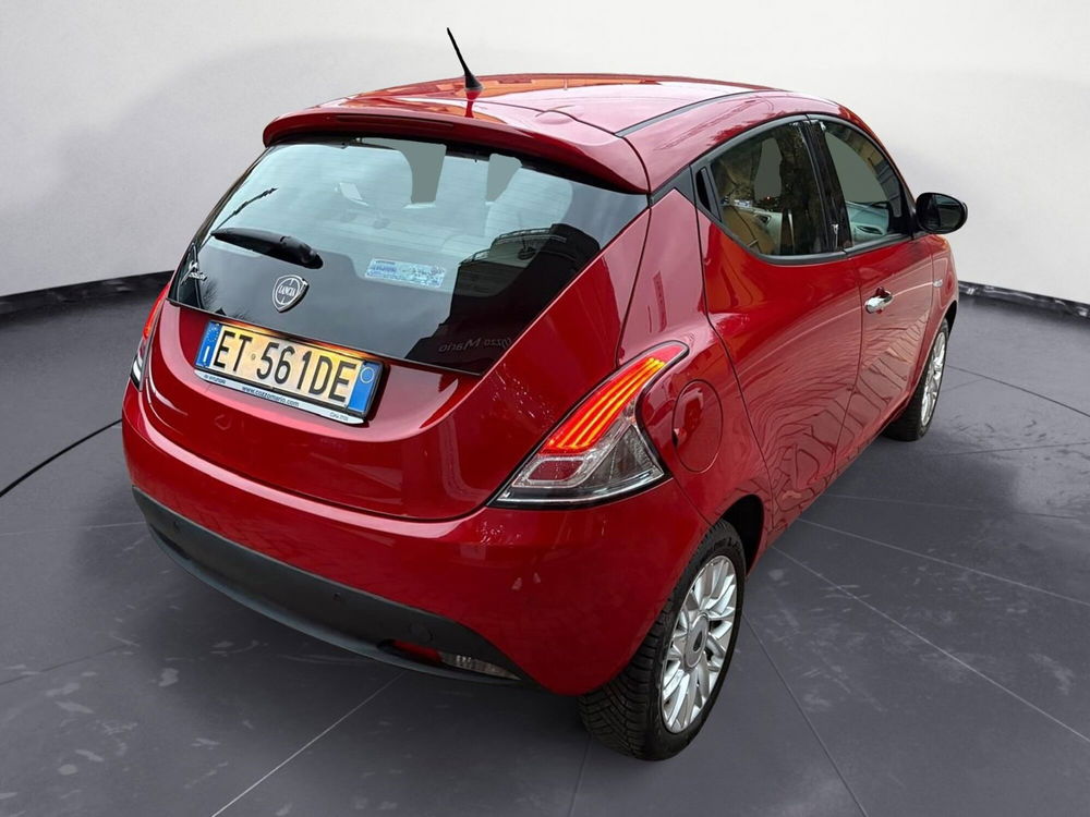 Lancia Ypsilon usata a Torino (4)