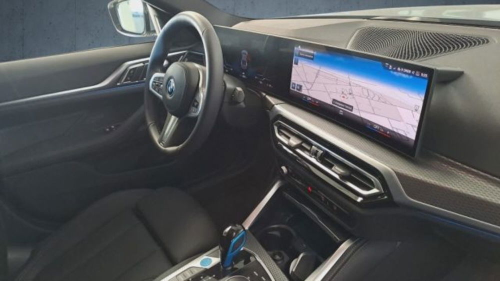 BMW i4 nuova a Verona (10)