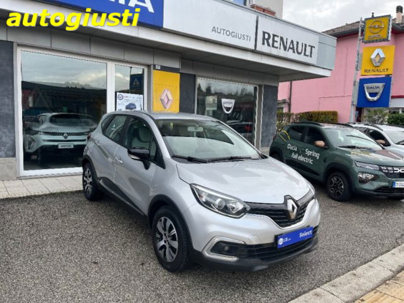 Renault Captur dCi 8V 90 CV Business del 2019 usata a Feltre