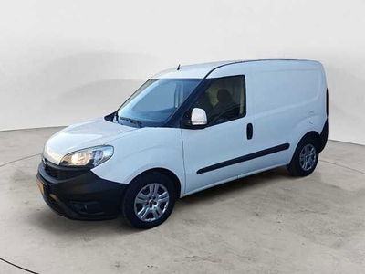 Fiat Dobl&ograve; Furgone 1.6 MJT 105CV PC-TN Cargo Lamierato SX E5+  del 2015 usata a Ancona