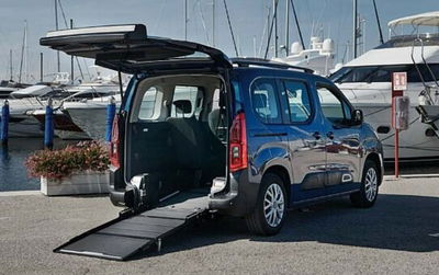 Citroen Berlingo combi N1 1.2 puretech 110cv S&amp;S 5 porteti nuova a Solaro