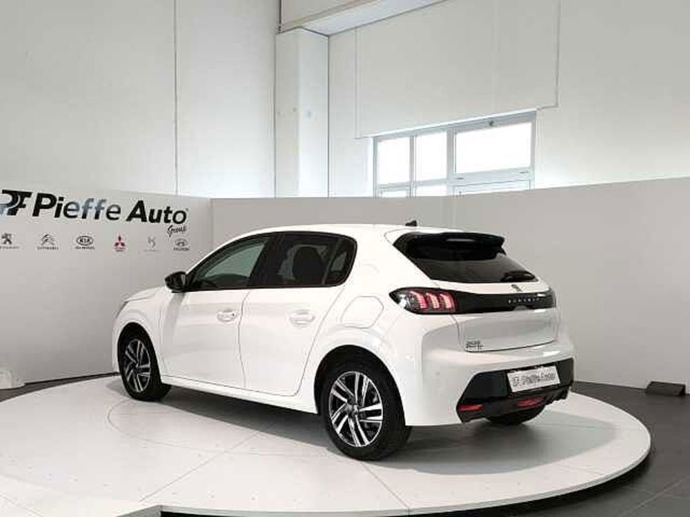 Peugeot 208 usata a Teramo (3)