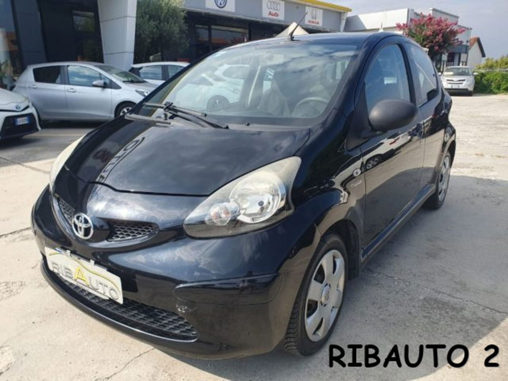 Toyota Aygo usata a Cuneo (10)